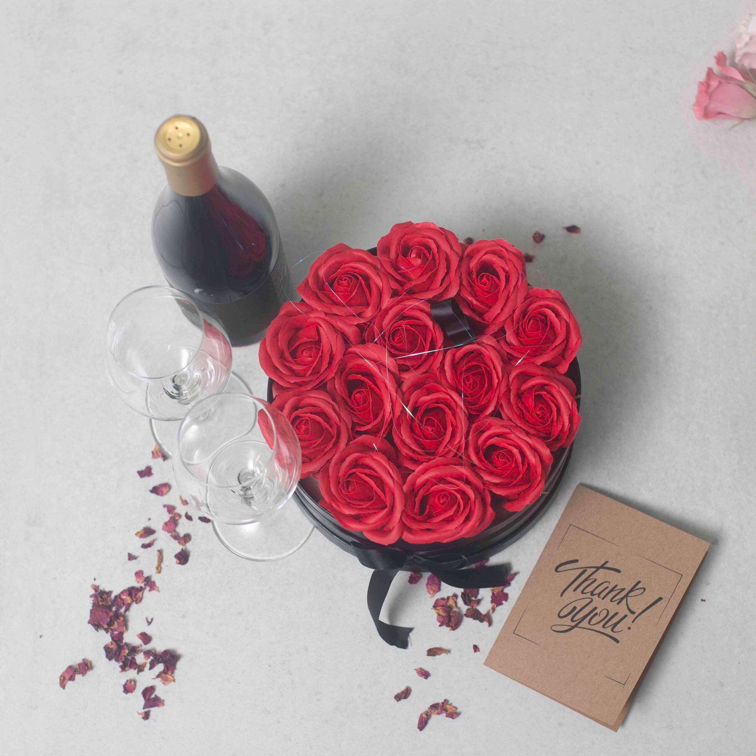 Caja de Regalo - Flor de Jabón 14 Rosas rojo - ronda – Image 8